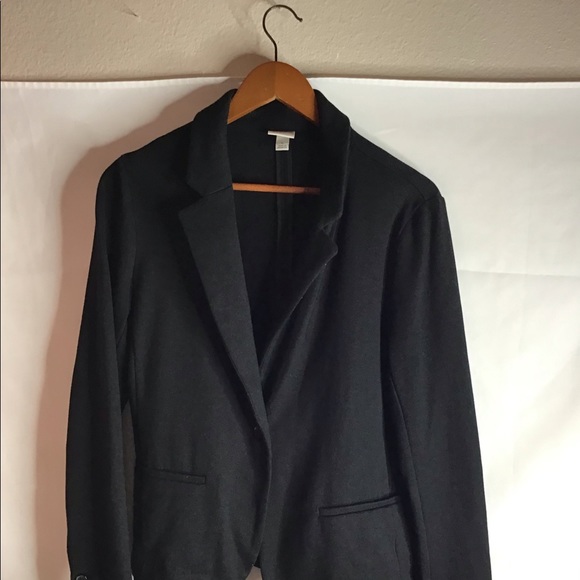 Jackets & Blazers - Waist up zoom meeting
